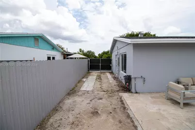 20053 SW 103rd Ave, Cutler Bay, FL 33189 - Photo 19