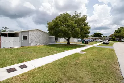 20053 SW 103rd Ave, Cutler Bay, FL 33189 - Photo 21