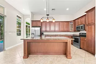 10726 NW 80th Cir, Parkland, FL 33076 - Photo 9