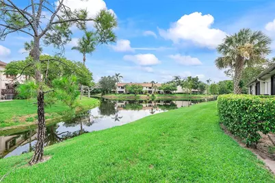 3342 Carambola Cir S, Coconut Creek, FL 33066 - Photo 27