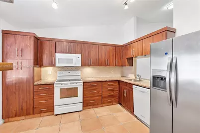 3342 Carambola Cir S, Coconut Creek, FL 33066 - Photo 11