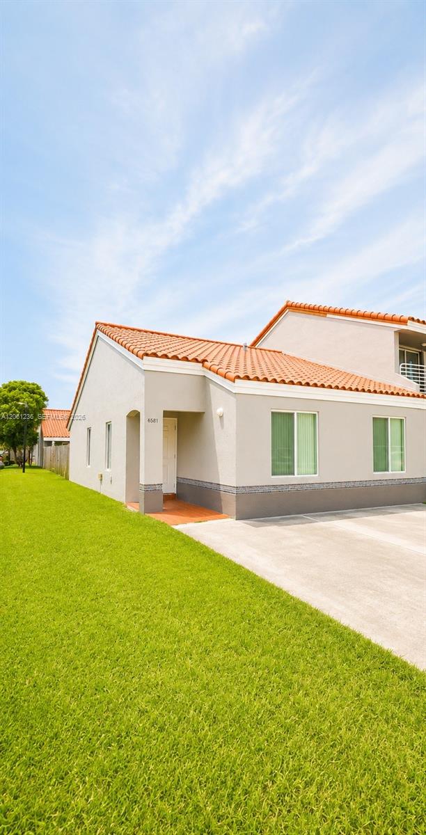 8381 SW 148th Ave #0 - 8381 SW 148th Ave #0, Miami, FL 33193 Luxury Property | Jose Angel Pina