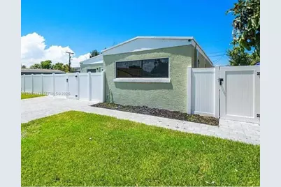505 Malverne #C, Palm Beach, FL 33405 - Photo 1