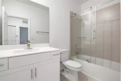 3430 W 106th Ter #106, Hialeah, FL 33018 - Photo 33