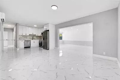 731 NE 16th St, Fort Lauderdale, FL 33304 - Photo 13