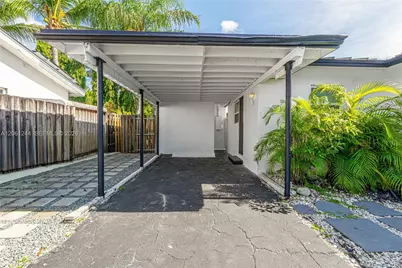 731 NE 16th St, Fort Lauderdale, FL 33304 - Photo 3
