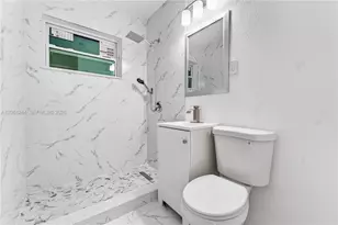 731 NE 16th St, Fort Lauderdale, FL 33304 - Photo 17