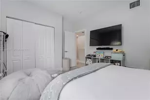 18460 NE 30th Ave, Aventura, FL 33160 - Photo 25