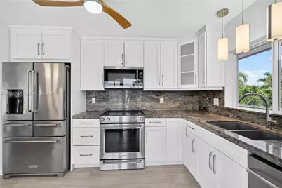 2557 Sombrero Blvd, Marathon, FL 33050 - Photo 7