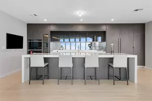 851 NE 1st Ave, Miami, FL 33132 - Photo 5