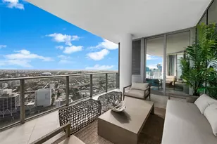 851 NE 1st Ave, Miami, FL 33132 - Photo 19