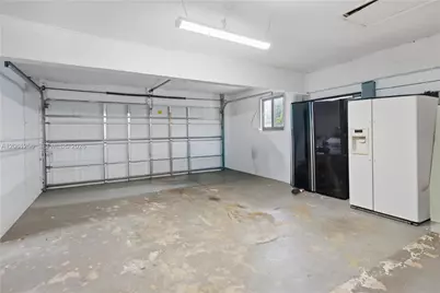 2411 NW 98th Ave, Sunrise, FL 33322 - Photo 31