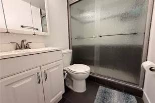 16518 NE 26th Ave, North Miami Beach, FL 33160 - Photo 13