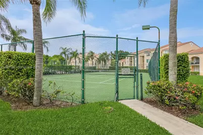 1727 Village Blvd #108, West Palm Beach, FL 33409 - Photo 13