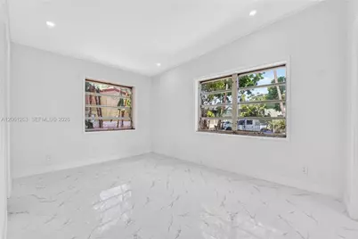 1777 N 17th Ct, Hollywood, FL 33020 - Photo 27