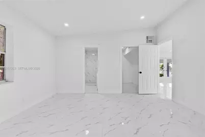 1777 N 17th Ct, Hollywood, FL 33020 - Photo 23