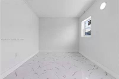 1777 N 17th Ct, Hollywood, FL 33020 - Photo 15