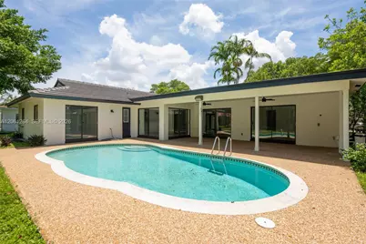 9939 NW 19th St, Coral Springs, FL 33071 - Photo 29