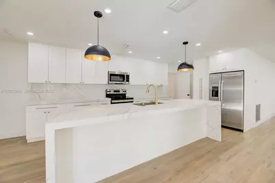 9939 NW 19th St, Coral Springs, FL 33071 - Photo 9