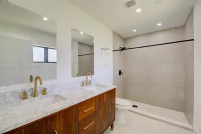 9939 NW 19th St, Coral Springs, FL 33071 - Photo 17