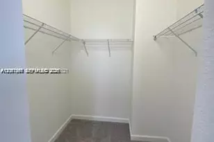 575 NE 208th Terrace, Miami, FL 33179 - Photo 35