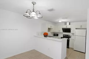 7245 NW 173rd Dr, Hialeah, FL 33015 - Photo 13