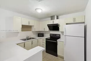 7245 NW 173rd Dr, Hialeah, FL 33015 - Photo 15