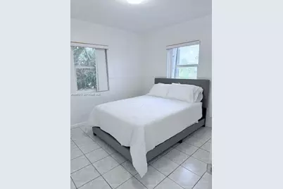 7610 Dickens Ave, Miami Beach, FL 33141 - Photo 11