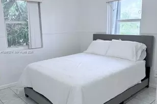 7610 Dickens Ave, Miami Beach, FL 33141 - Photo 11