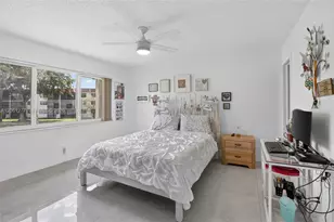 8941 S Hollybrook Blvd, Pembroke Pines, FL 33025 - Photo 15