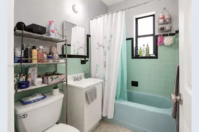 2247 SW 9th St, Miami, FL 33135 - Photo 35