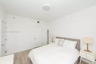 16385 Biscayne Blvd, North Miami Beach, FL 33160 - Photo 13