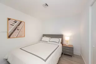 16385 Biscayne Blvd, North Miami Beach, FL 33160 - Photo 19