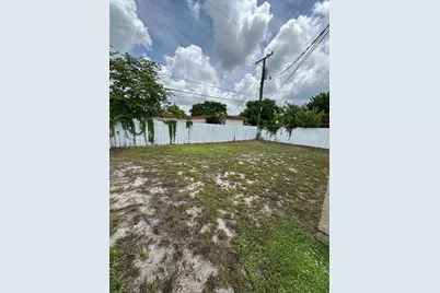 728 SW 6th St #2, Dania Beach, FL 33004 - Photo 23