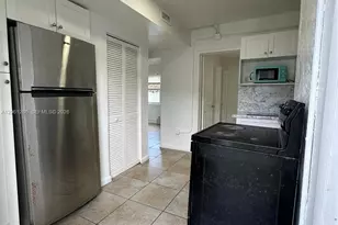 728 SW 6th St, Dania Beach, FL 33004 - Photo 19