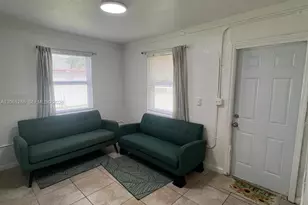 728 SW 6th St, Dania Beach, FL 33004 - Photo 17