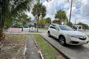 728 SW 6th St, Dania Beach, FL 33004 - Photo 21