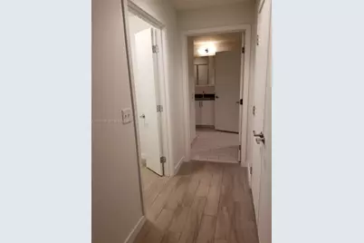 999 SW 1st Ave #3308, Miami, FL 33130 - Photo 5