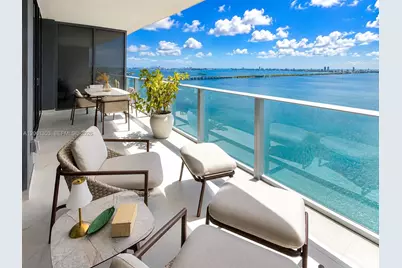 700 NE 24th St #3004, Miami, FL 33137 - Photo 1