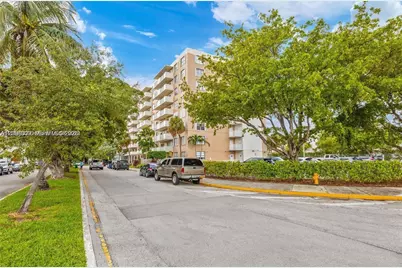 1455 N Treasure Dr #PH-H, North Bay Village, FL 33141 - Photo 7