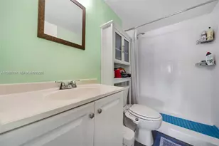 1455 N Treasure Dr, North Bay Village, FL 33141 - Photo 23