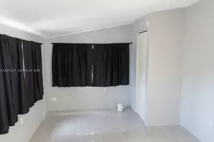 240 NE 23rd Ct, Pompano Beach, FL 33060 - Photo 33