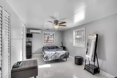 4873 SW 44th Ter, Dania Beach, FL 33314 - Photo 19