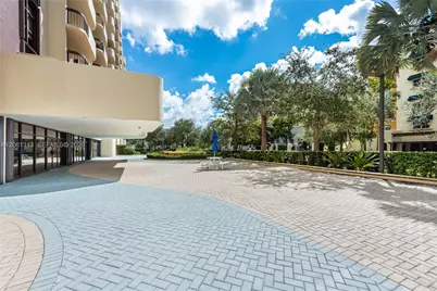 600 Biltmore Way #1014, Coral Gables, FL 33134 - Photo 31