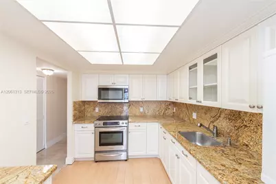 600 Biltmore Way #1014, Coral Gables, FL 33134 - Photo 11