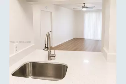 102 SW 6th Ave #507, Miami, FL 33130 - Photo 3