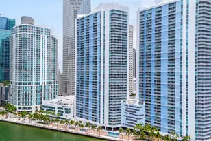 325 S Biscayne Blvd, Miami, FL 33131 - Photo 23