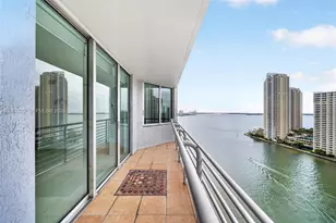 325 S Biscayne Blvd, Miami, FL 33131 - Photo 3