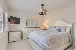 1504 S Surf Rd, Hollywood, FL 33019 - Photo 5