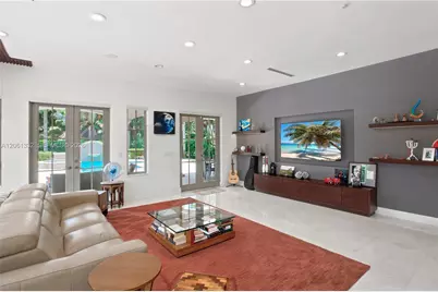 9501 Kerwood Ct, Coral Gables, FL 33156 - Photo 17